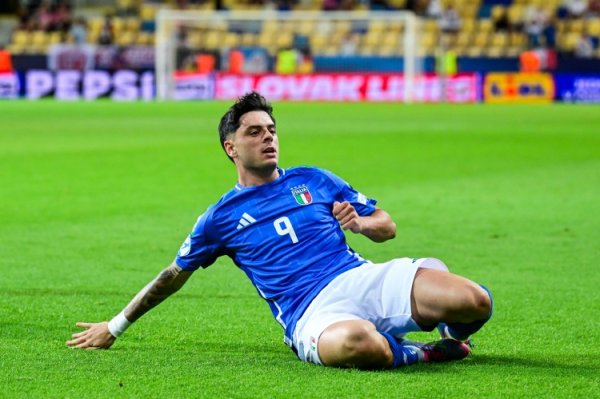 Dimazio: Naples từ chối giá th